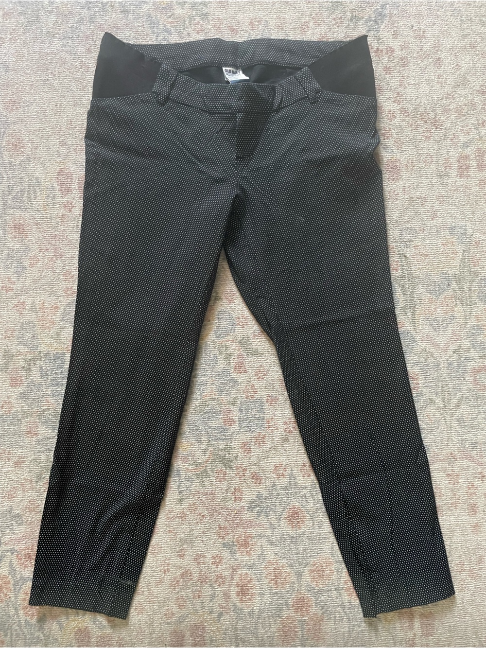 Old Navy Maternity Pixie Side-Panel Pant Micro-dot